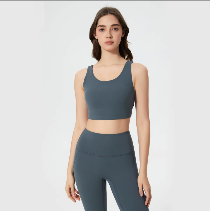 Top Ashley (semi-long)